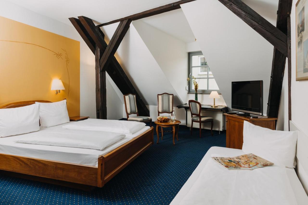 Altstadthotel Arch เรเกนส์บวร์ก ภายนอก รูปภาพ